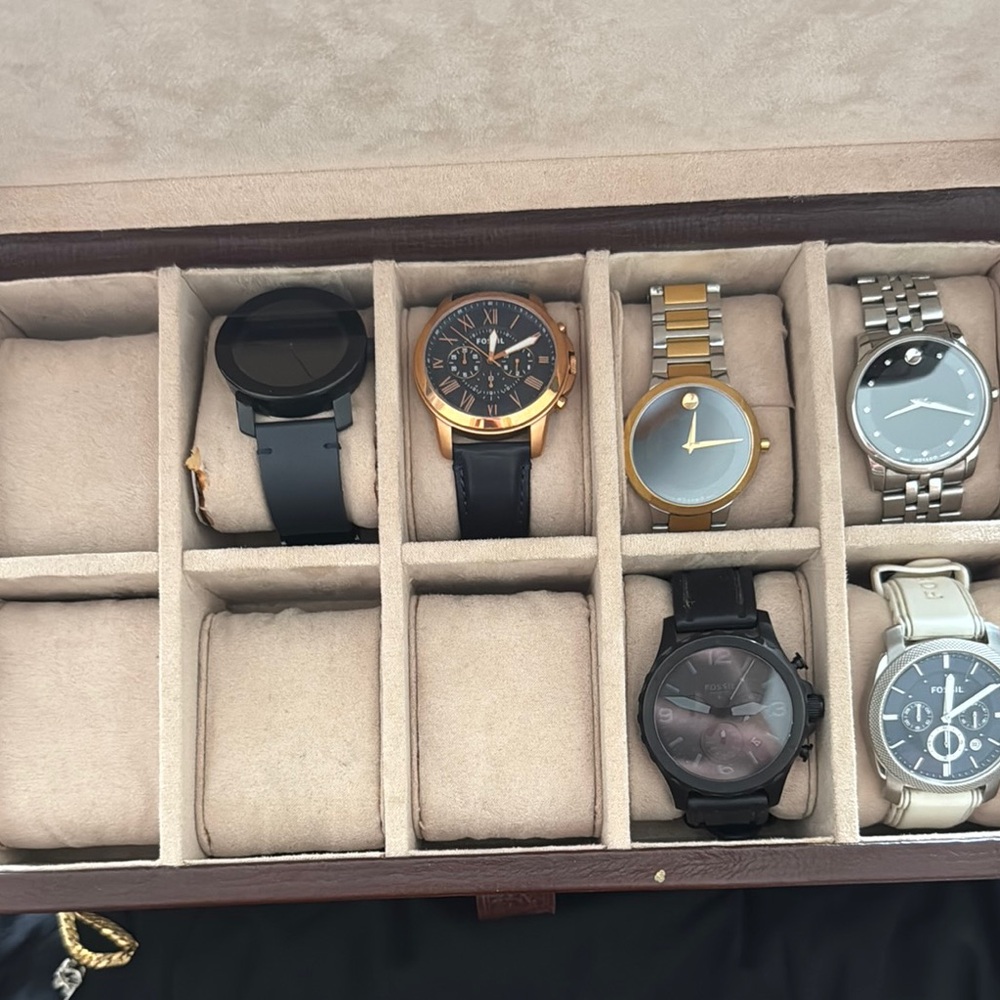 Stylish Watch Collection with Gold and Black Accents